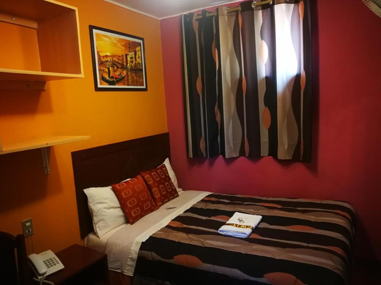 Hostal Gq Lima Luaran gambar